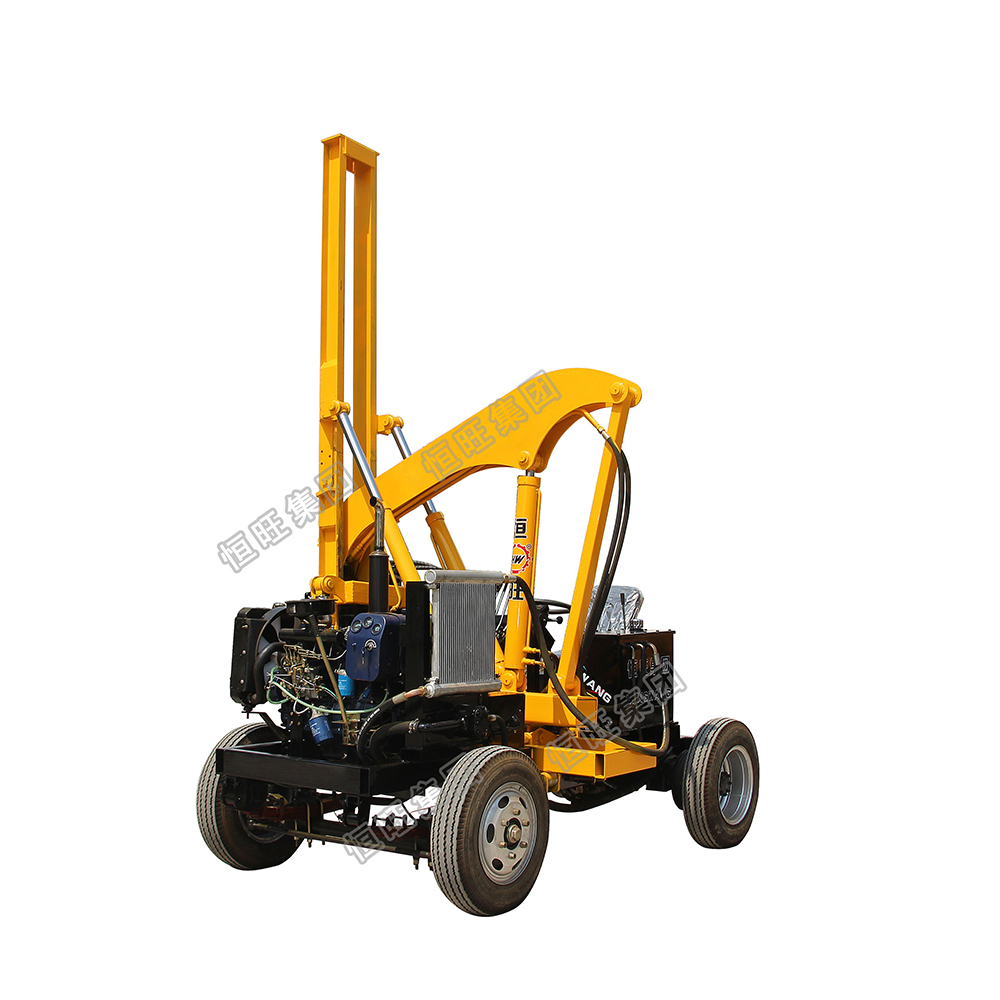 Four wheels hydraulic portable mini piling rig machine