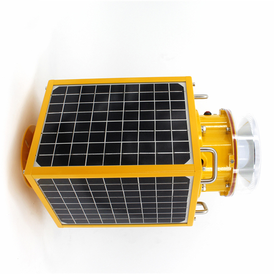 LED medium intensity solar tower warning light