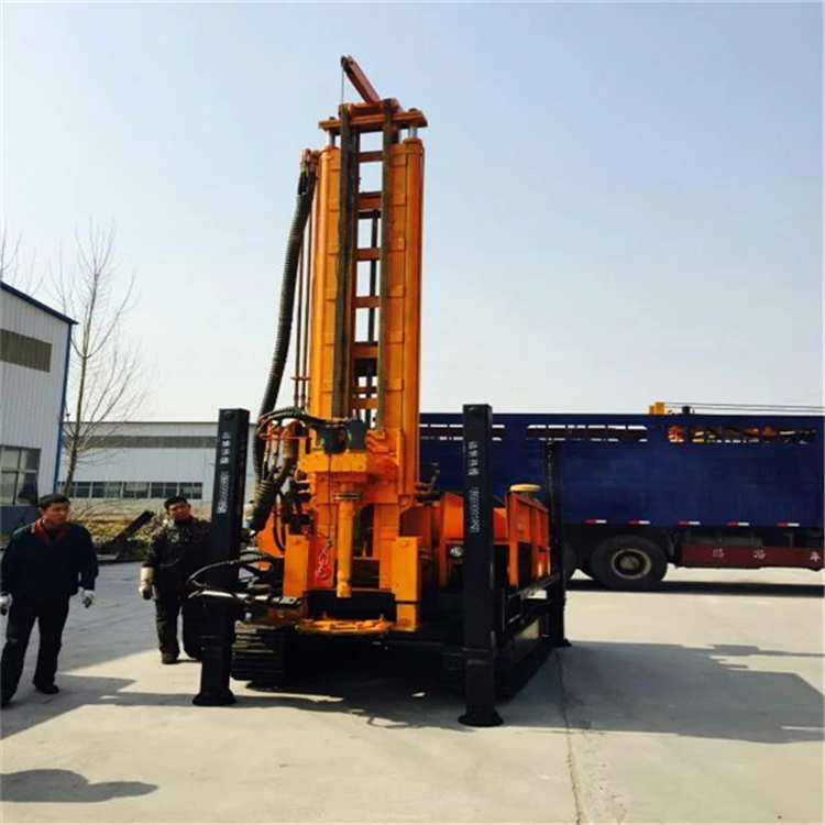 water well drilling machine for sale in Pakistan hydraulic crawler  mud pump drill rig
