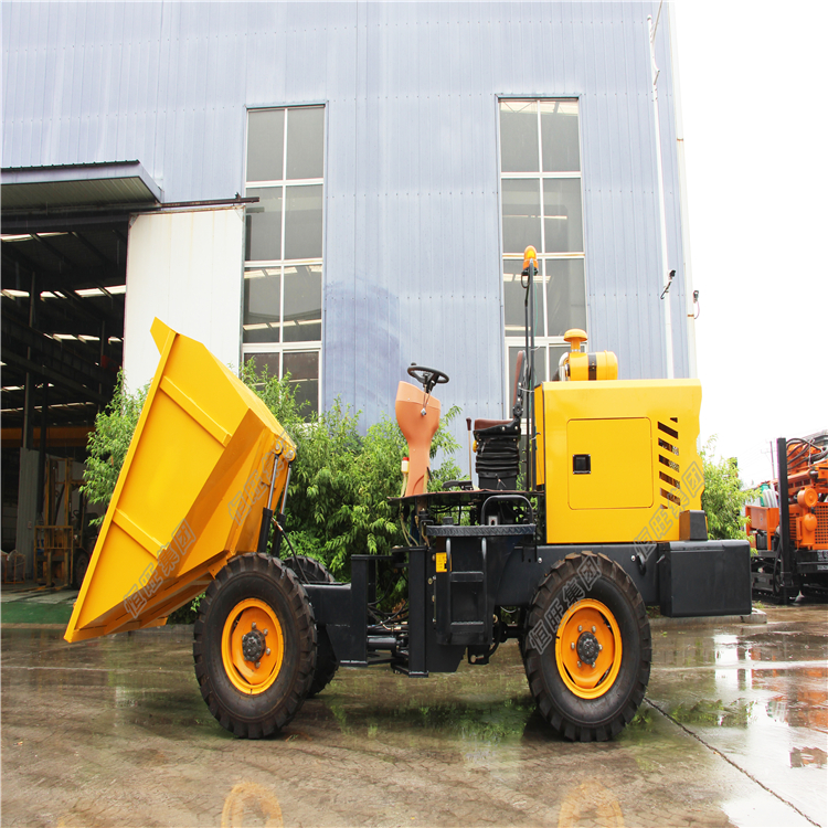 Short transport 3 TON mini four wheel mini track dumper