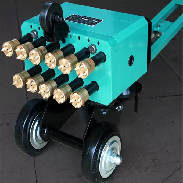 Hand push asphalt chipping machine / concrete scabbler