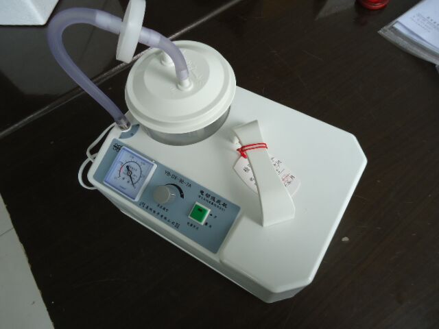 Portable medical electric suction apparatus