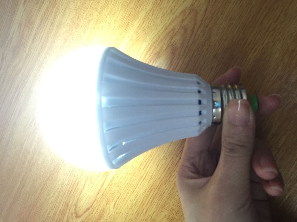 factory wholesale 5W 7W 9W 12W led emergency bulb light