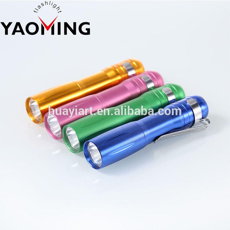 HOTSALE promotional LED mini flashlight with pen clip and AA battery