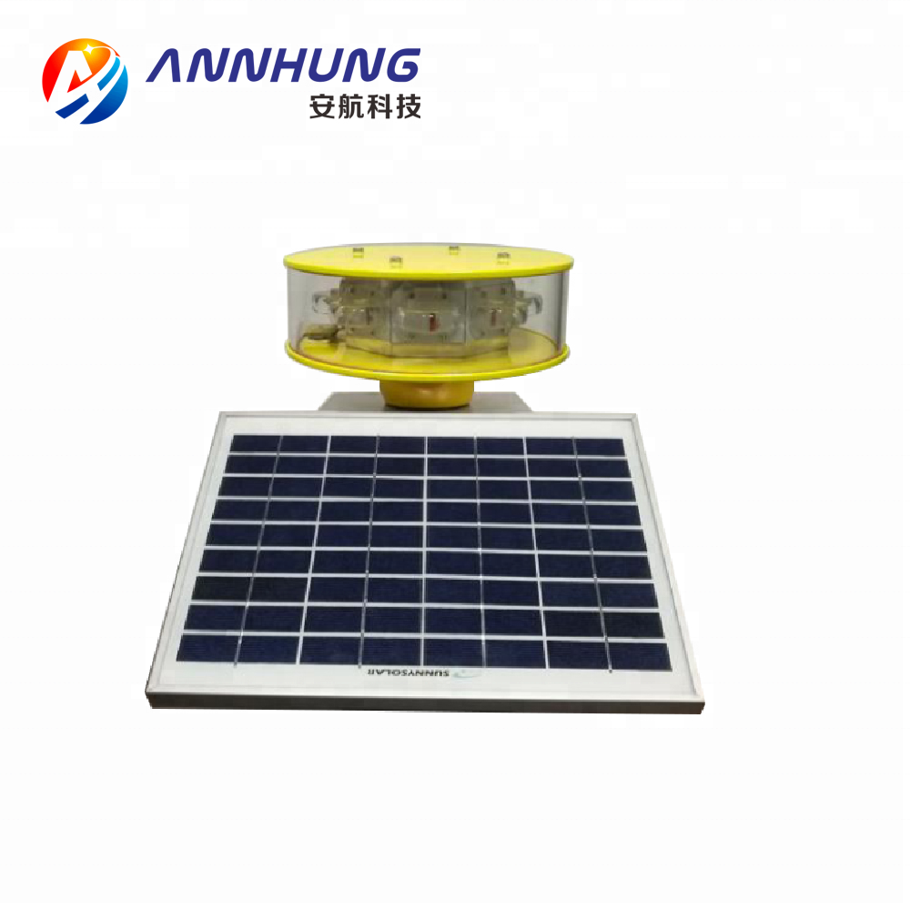 Medium-intensity Type A L865 Solar Aviation Obstruction Light