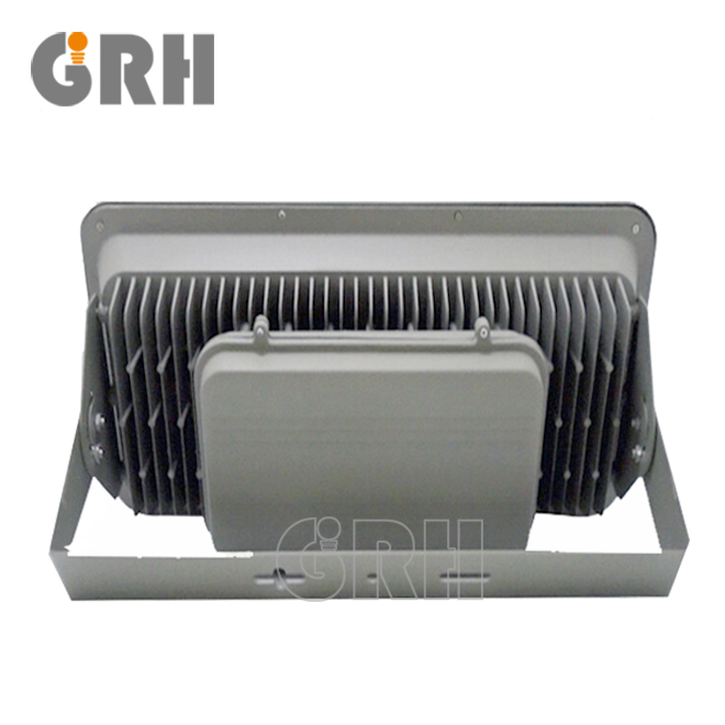 from china warm white eco-friendly 2700-6500cct high lumen wide beam angle 150w led industrial flood light