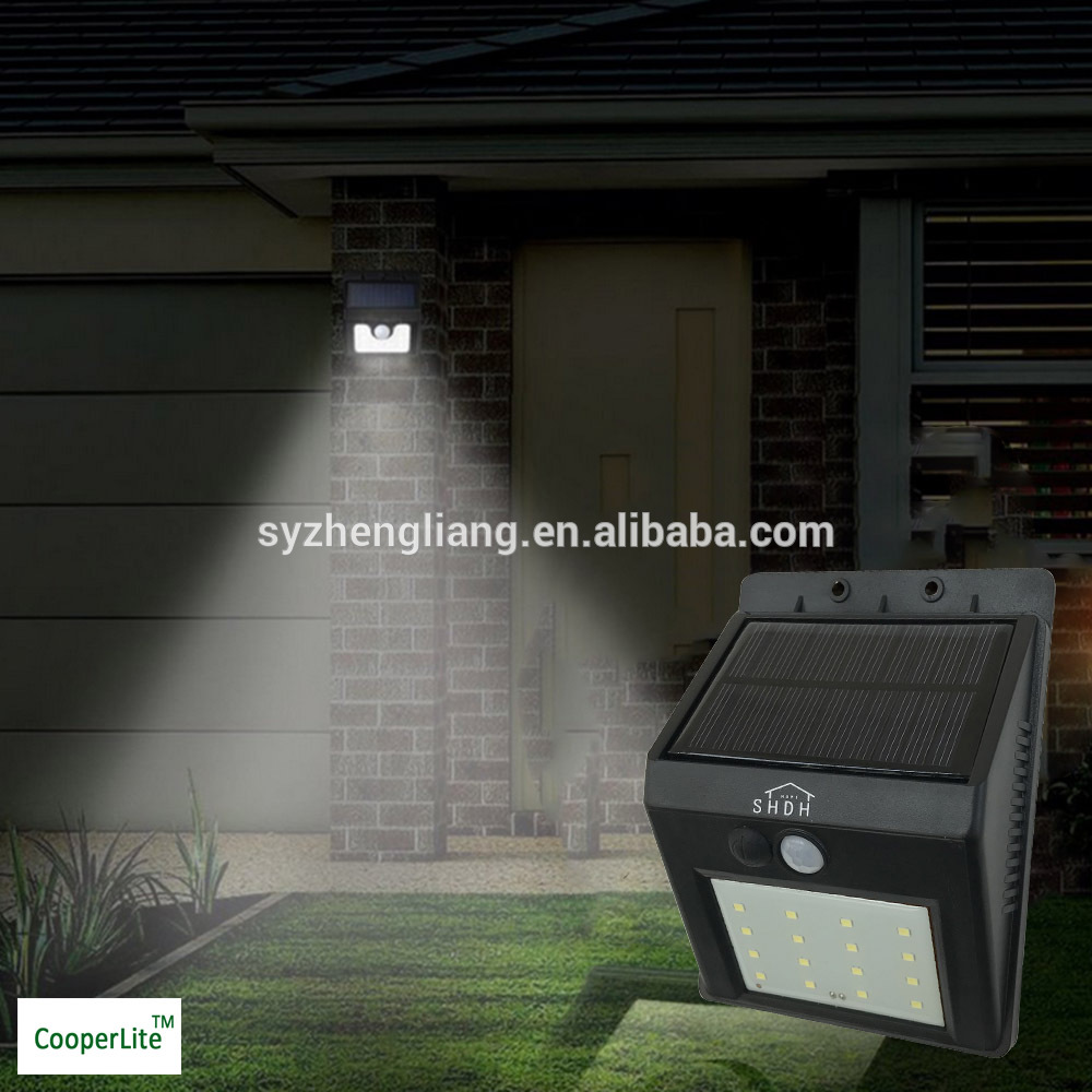 CooperLite 8LED solar wall light