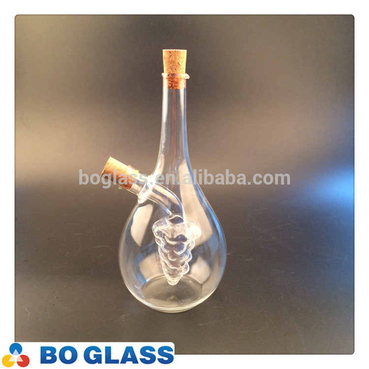 Clear double wall glass oil and vinegar bottle for kitchenware