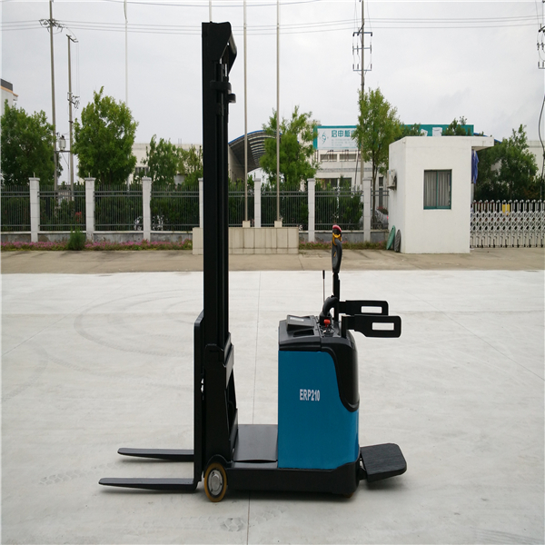 1.8-2.0T Industrial Walkie Stacker Electric Pallet Stacker Trucks, Used/New for Sale