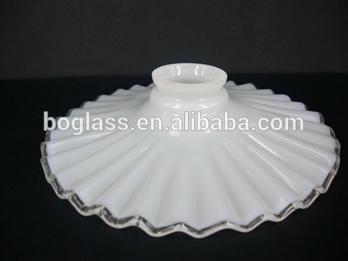 glass lampshade with flower shape wall light cover