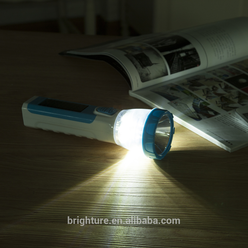 China Hot Selling Plastic LED Rechargeable Torch with Solar Panel