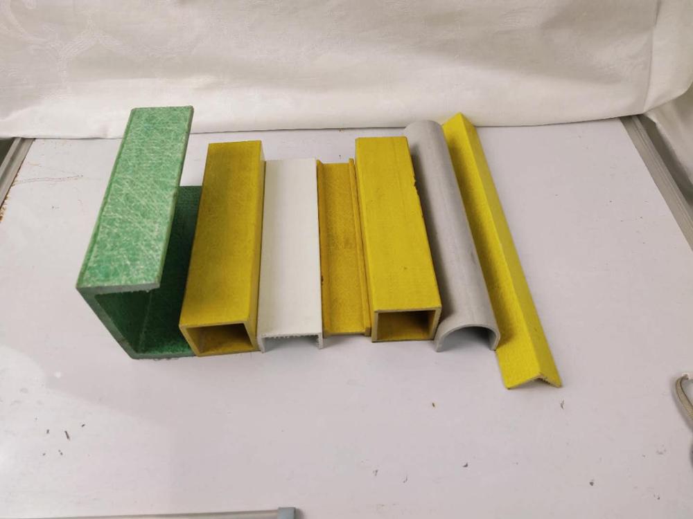 Fibaerglass Square Plastic Tube Pultruded Fiberglass Hollow Tubes