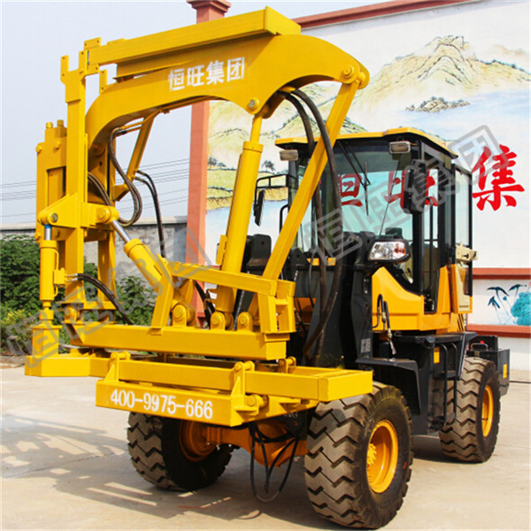 Road safety guardrail vibratory hammer pile driver machine