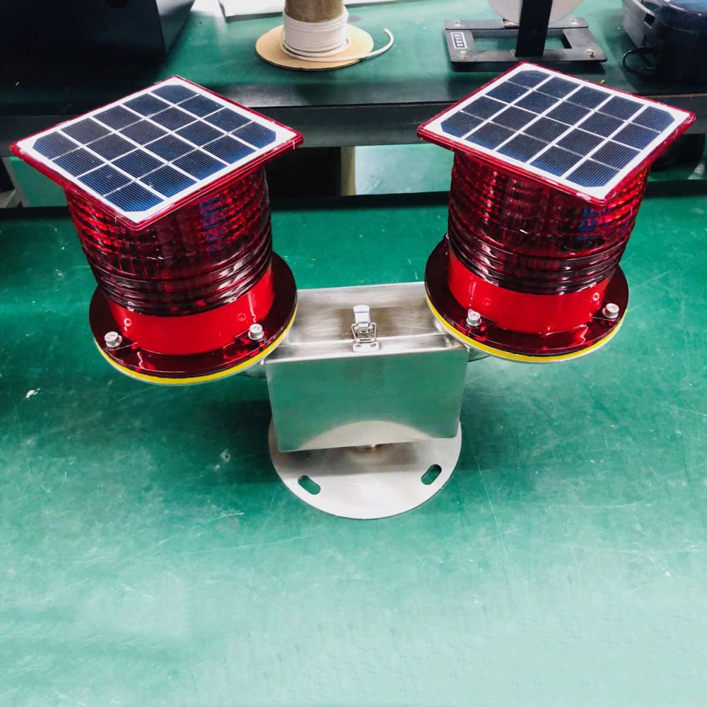 L-810 solar double obstruction light