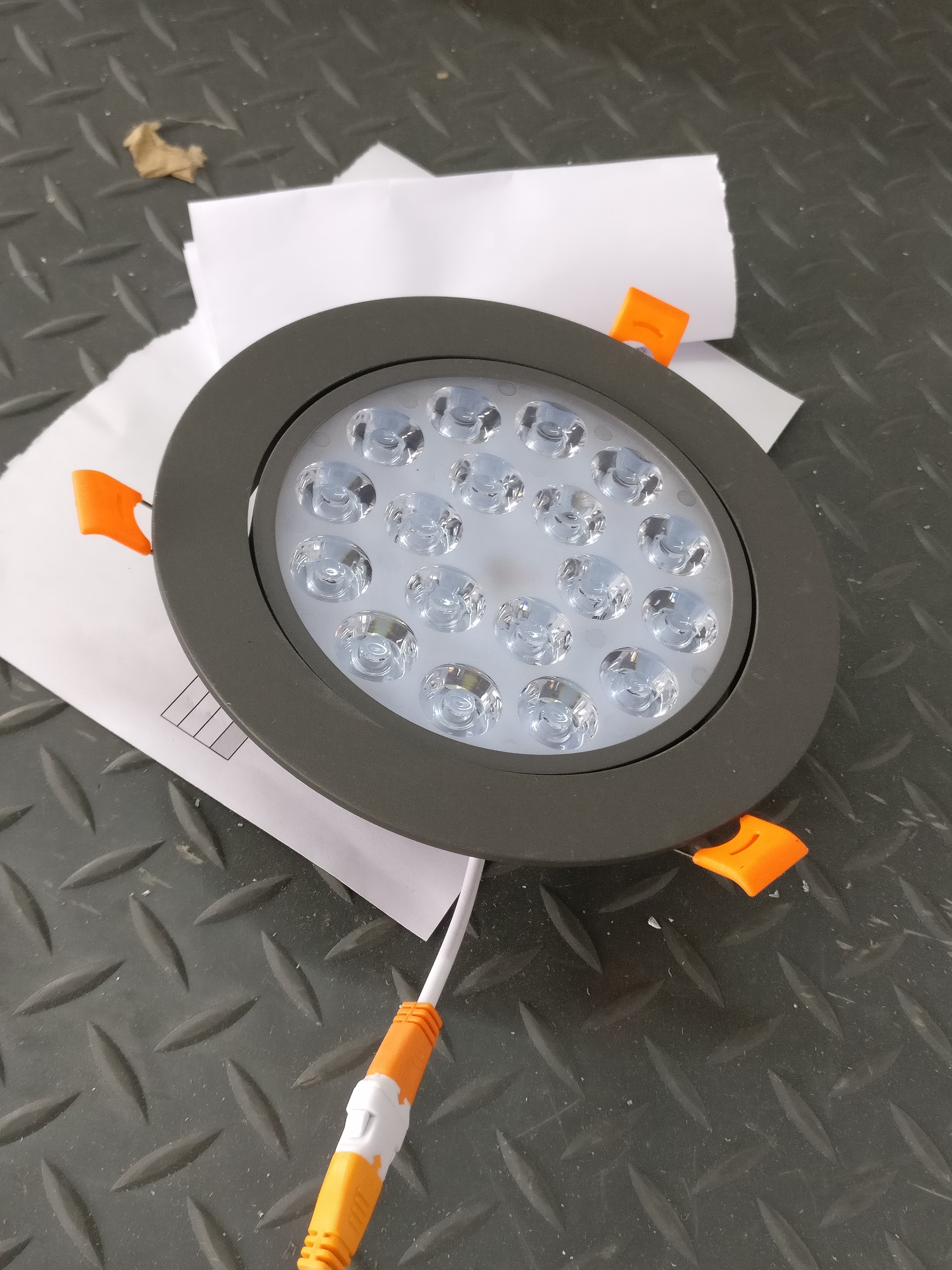 LED high lumen efficiency light,15W, Gray colour