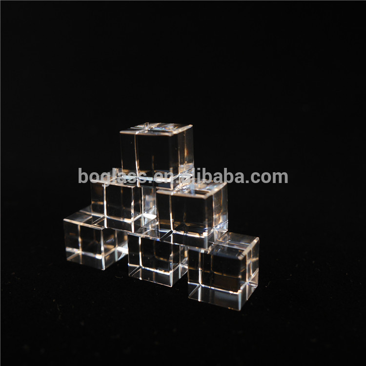 High quality Rubik's cube shaped glass paperweight for sale