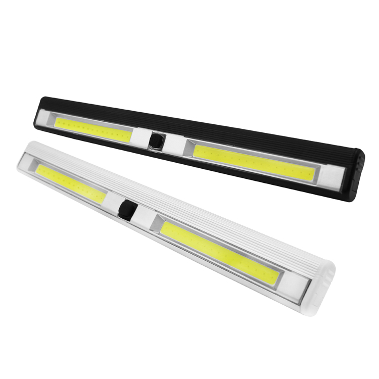 Battery Operated 230 Lumens Ultra Bright Jumbo COB Led Cabinet Light