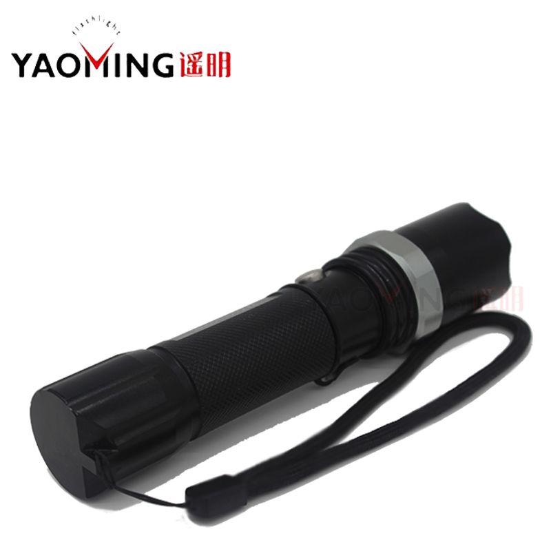 1*18650/3*AAA Battery XPE 3 Mode Brightness Self Defensive Waterproof Camping Outdoor Led Torch Flashlight