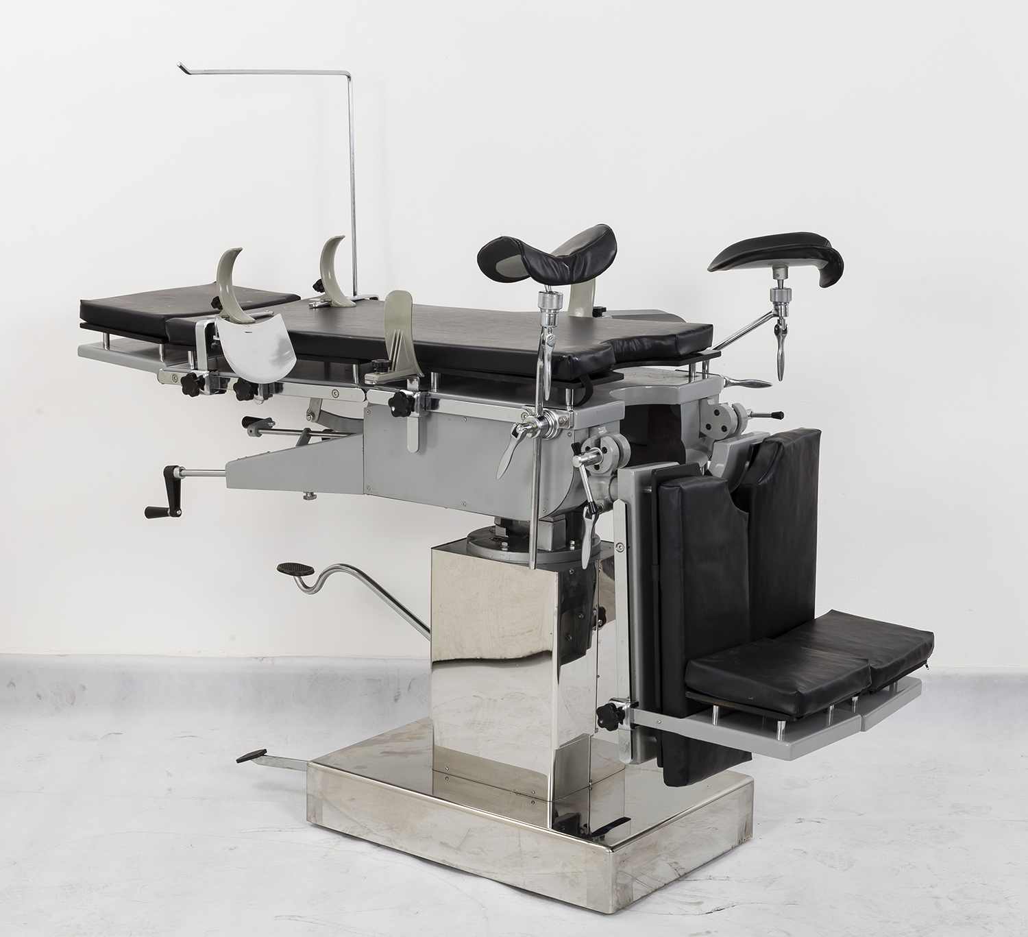 Multifunction Hydraulic Surgery Operation Table For Ophthalmology