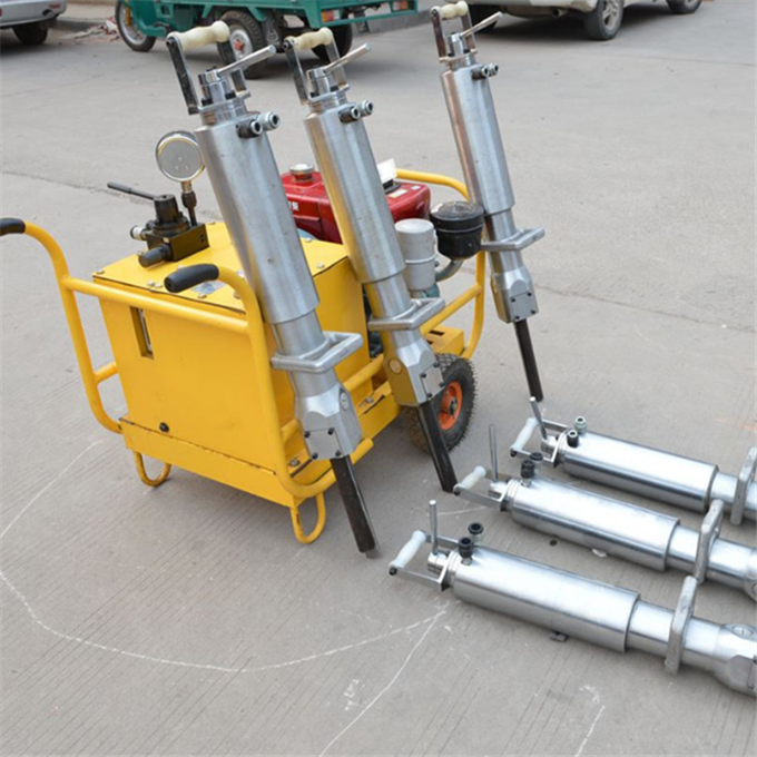 Diesel motor similar to Darda Hydraulic Rock Splitter for Mining