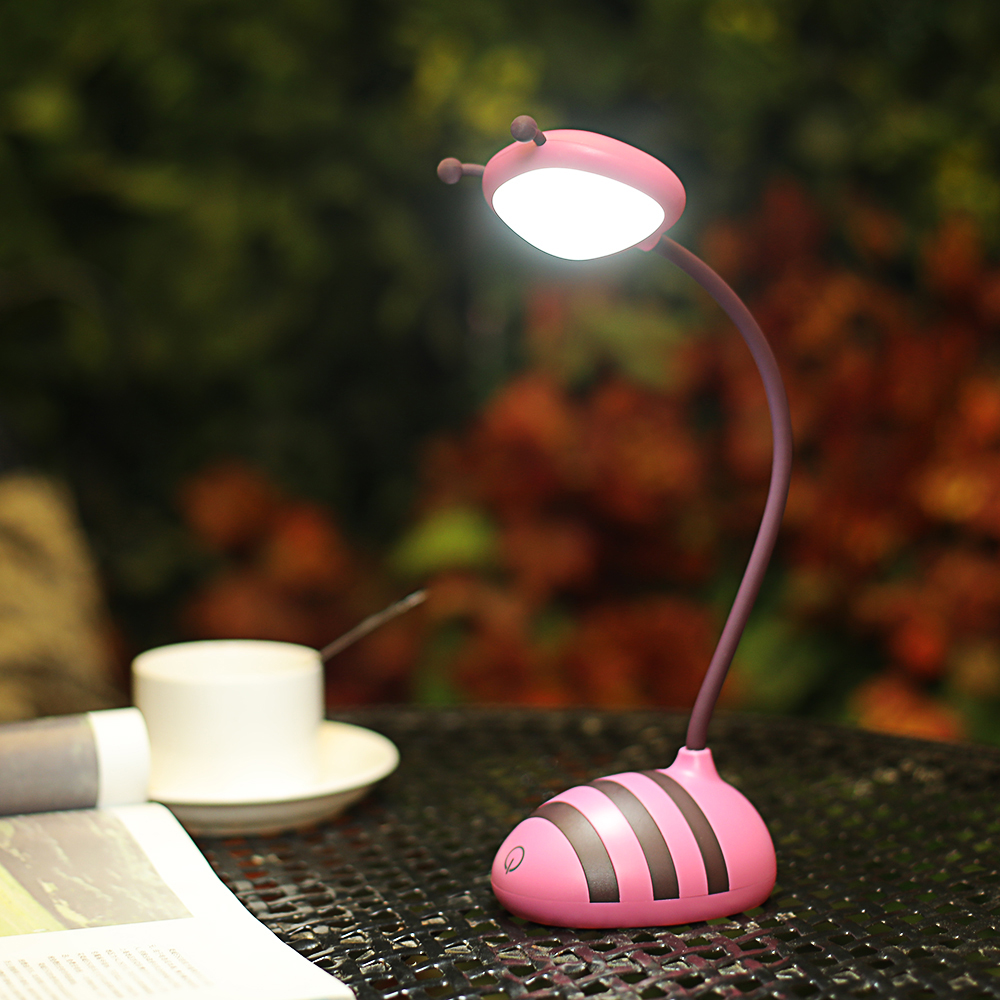 Manufacture modern lamp led eye protection desk lamp with usb