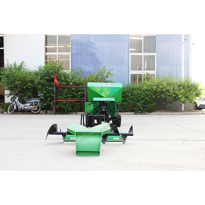 Electric fertilizer spreader