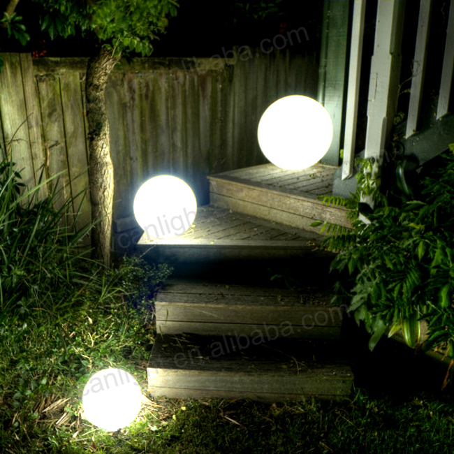 Rechargeable IP67 waterproof plastic floating led ball light for outdoor with 16 colors changing