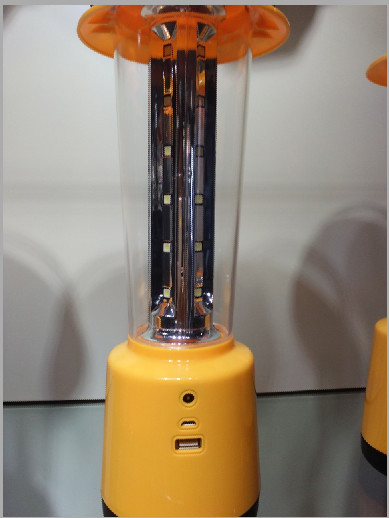 factory price battery operated led camping lantern solar panel