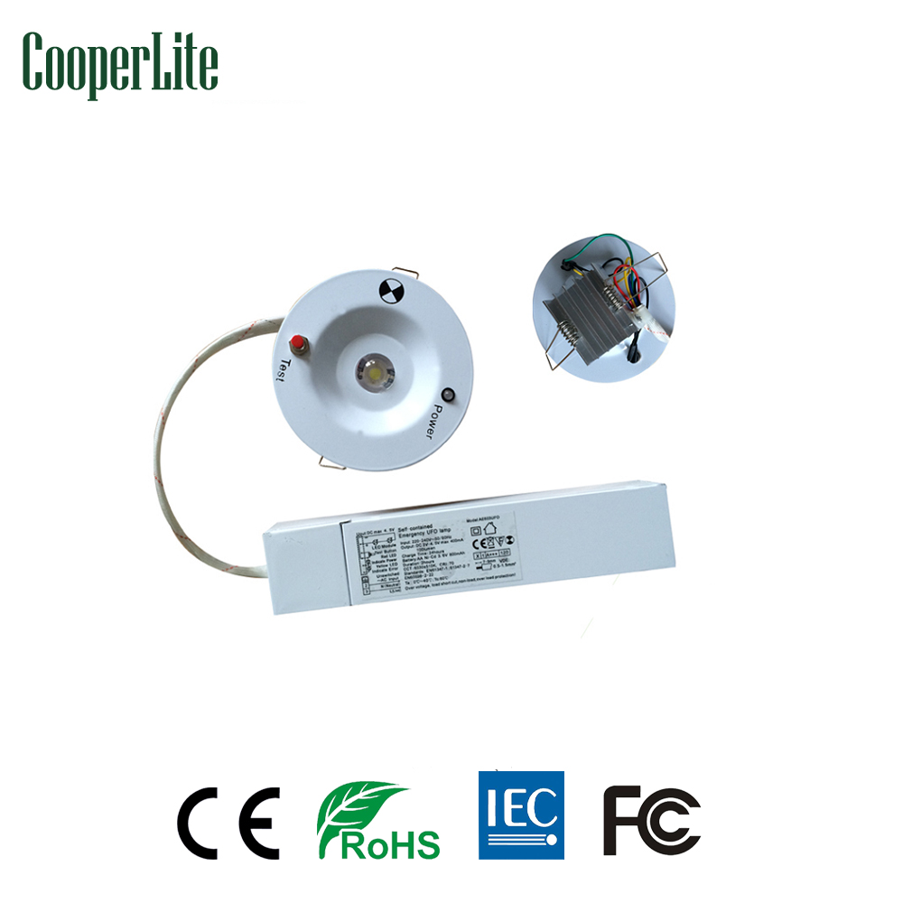 CooperLite Self-Contained 1W non-maintained emergency spot light