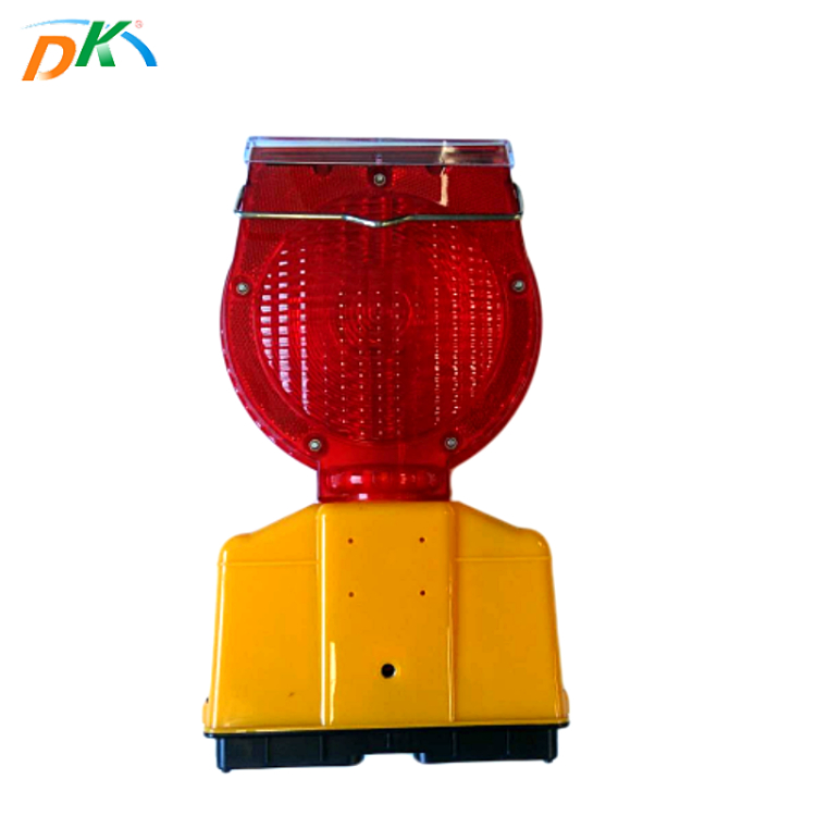 Led traffic safety solar powered barricade flashing warning light