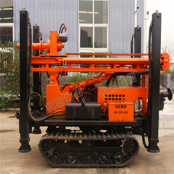 Crawler Pneumatic Water Well Drill Rig hot sale in Cambodia