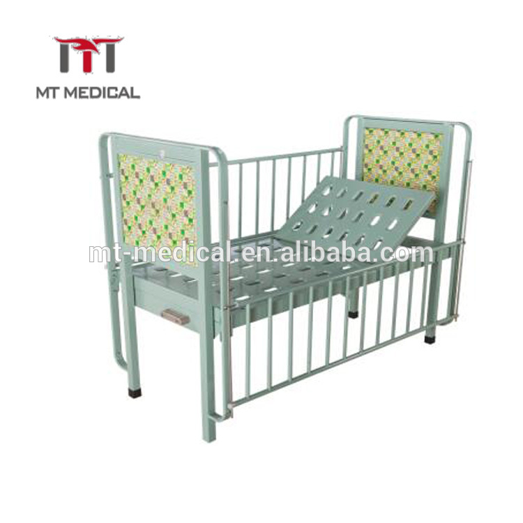 Two Crank Medical ABS & Aluminum Alloy Child Baby Hospital Bed With Wheels