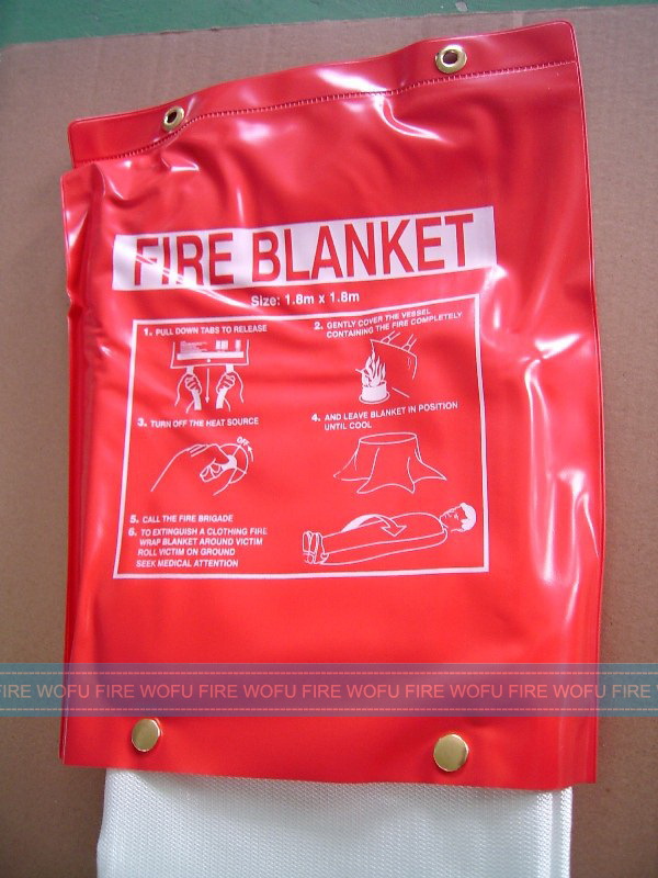 1.8*1.8M Fiberglass Fire Resistant Roll types of fire blanket