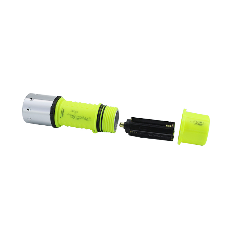 IP68 Waterproof LED Diving Flashlight With Magnetic Control Switch for Diving