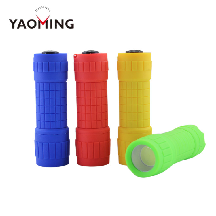 2018 New Portable Mini ABS Plastic 1W COB LED AAA battery LED Flashlight