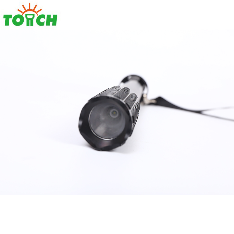 Zoom LED flashlight LED Batten flashlight for self defence