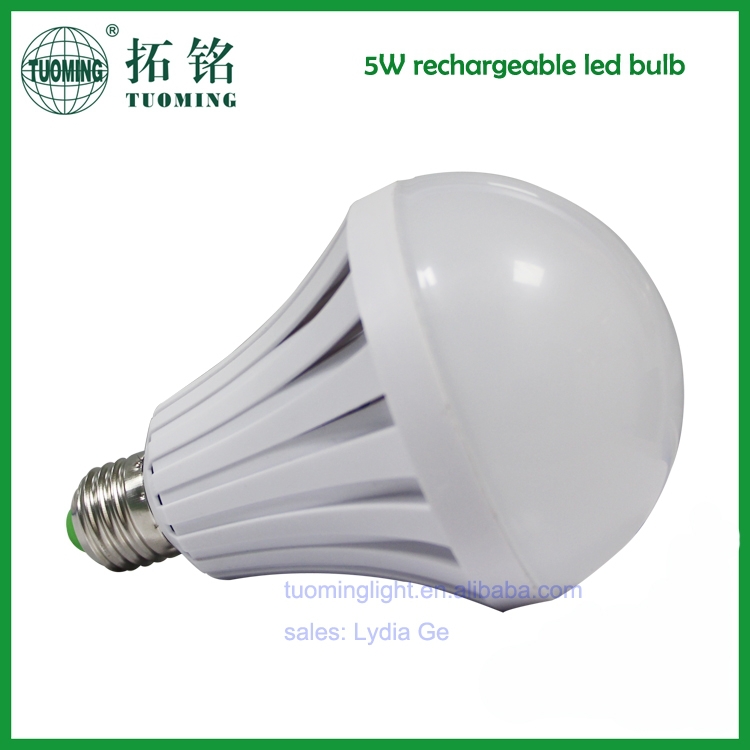 high quality white light home use automatic rechargeable e27 led emergency bulb