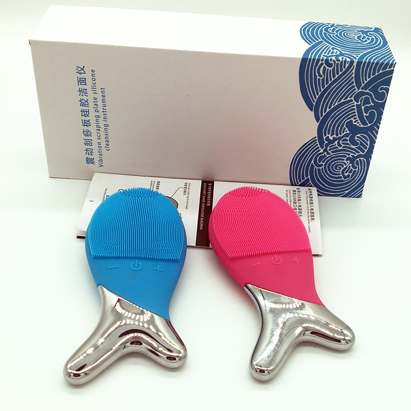2018 New and Patent design double  silica facial  cleansing brush facial massager