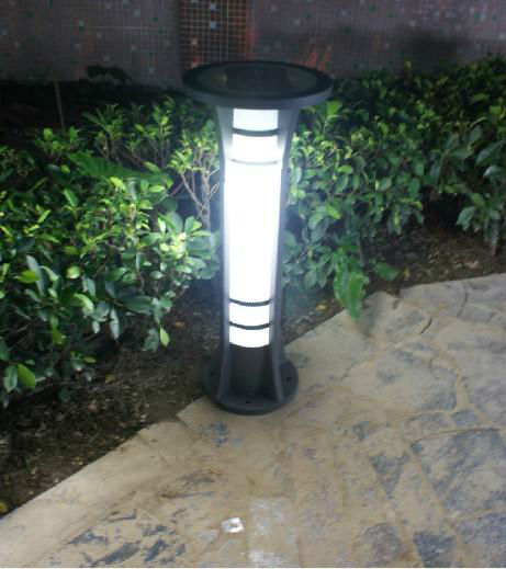 China Manufacturer solar garden lights outdoor solar globe light with 2.5w solar panel(jr-2713)