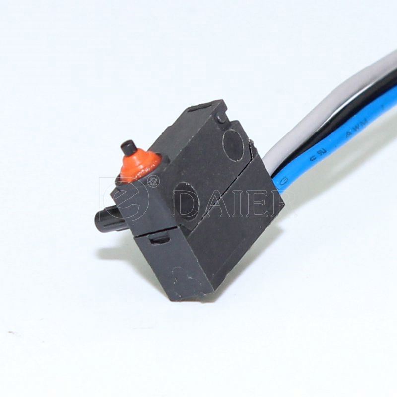 IP67 3A 12VDC SPST Dustproof Waterproof Micro Switch T85 5e4 With Wire