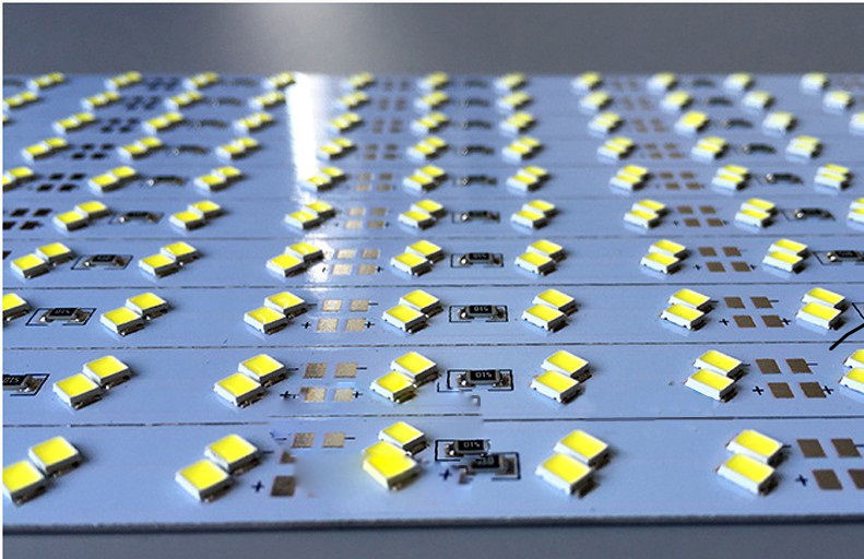 2835 144leds  led rigid bar light 144leds/meter 1m long 12mm PCB aluminum high brightness 2835 led hard bar