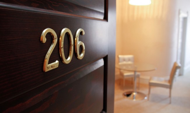 Gold Hotel Digital Room Number Small Metal Numbers Wooden Plate Apartment Door Number Signs