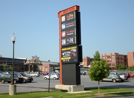 Free standing outdoor illuminated metal waterproof signage  pylon sign board
