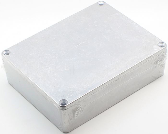 1590BB guitar pedal effect