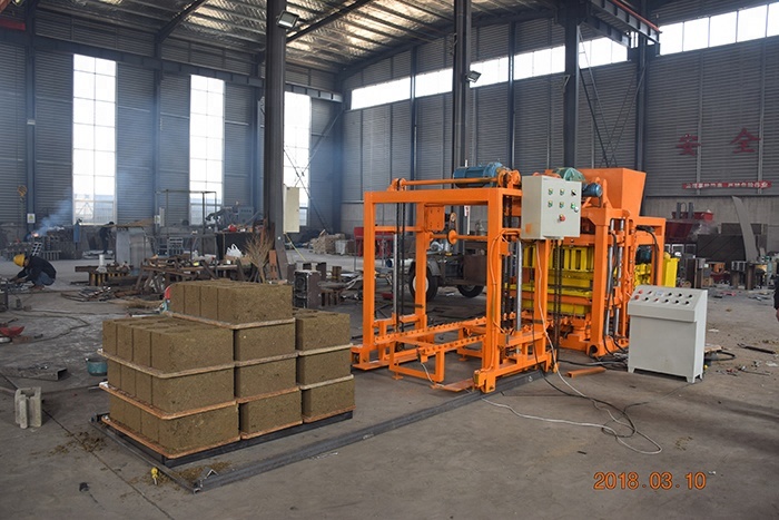 Portable small manual clay brick making machine price