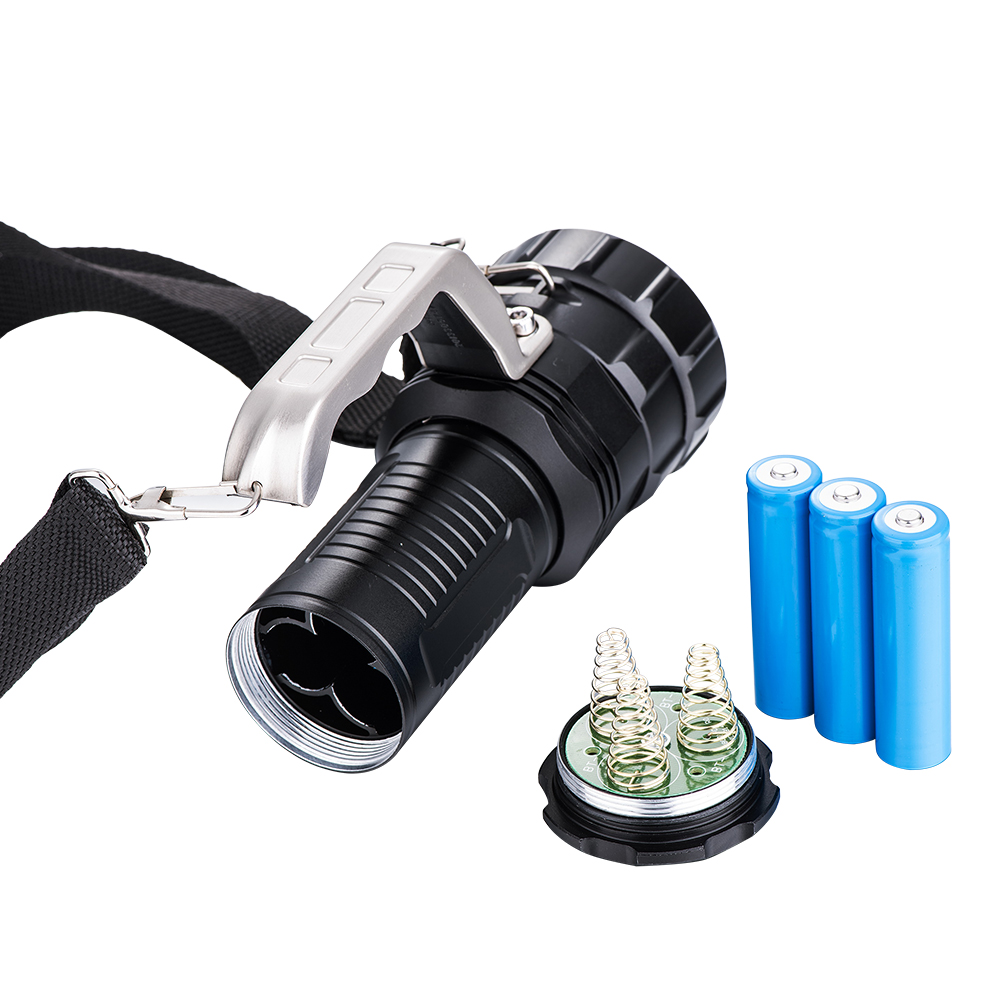 High Power Torch Flashlight 50000 Lumens 1000m long range led flashlight For Hunting