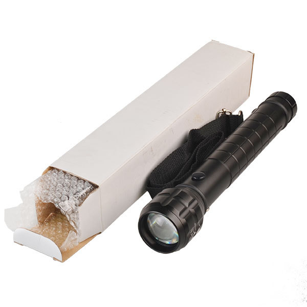 Super Bright Long Size Zoomable High Quality Q5 LED Torch Light