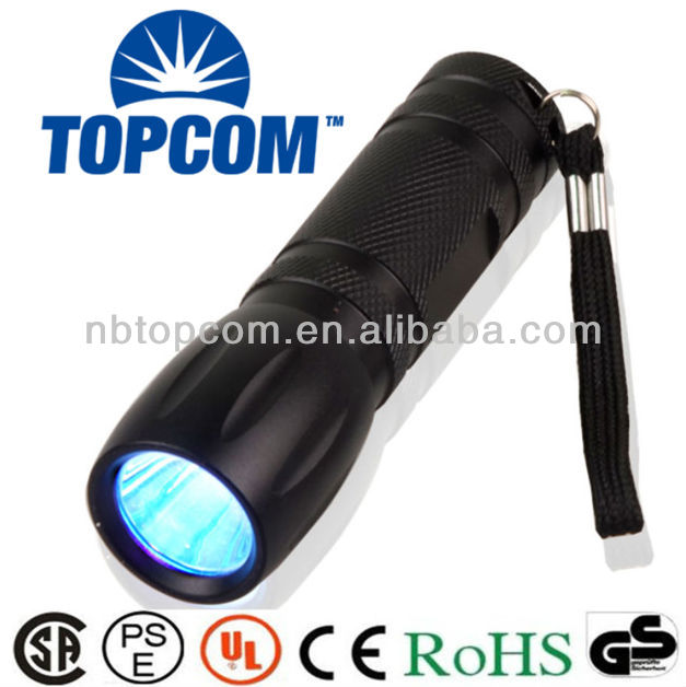 Cree long distance 3w rechargeable uv led flashlight