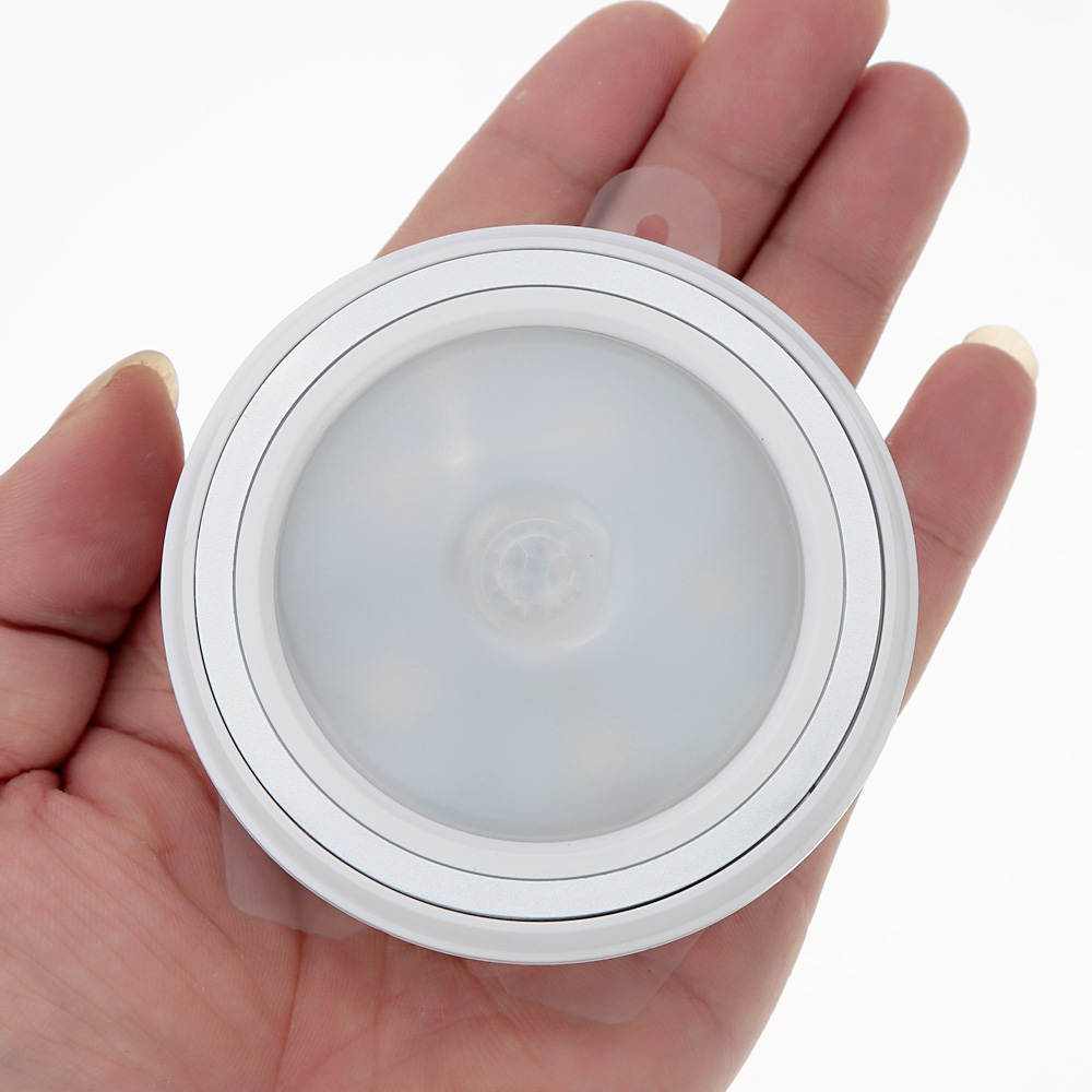 LED Night Light Human body induction Wireless Infrared Induction Lamp for Cabinet Bedside Hallway Energy Saving Plastic Hook
