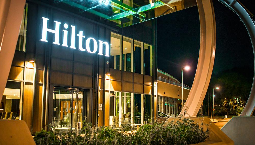 Custom hotel business tourist attraction guide pylon sign stainless steel led light sign project free standing signage